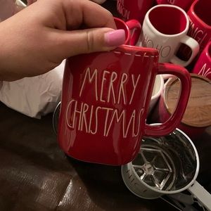 rae dunn merry christmas mug